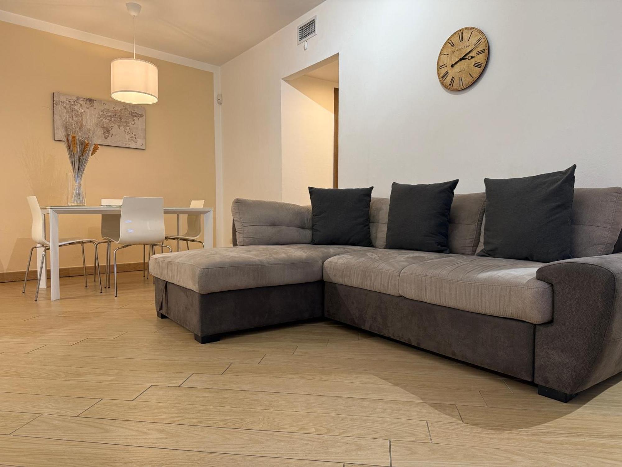 Comecasa Modern Apartment In Historical Centre Asti Ngoại thất bức ảnh
